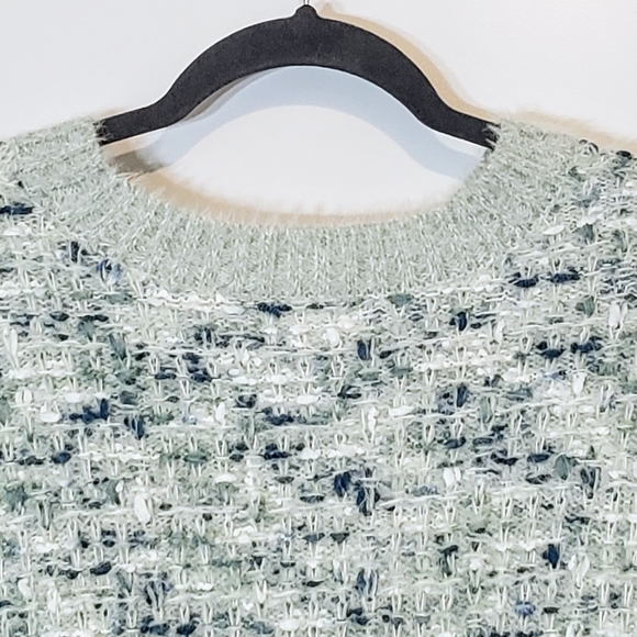 Maurices Fuzzy Sweater Pullover Sweater Soft Stretch Size Medium Brand N… - Picture 9 of 13